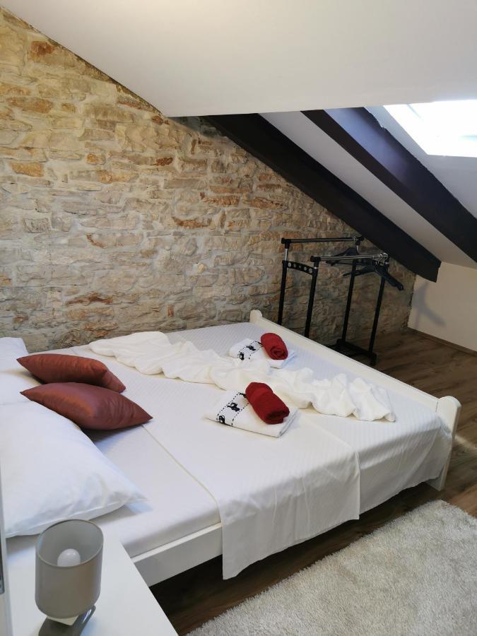 Loft Apartment بولا المظهر الخارجي الصورة