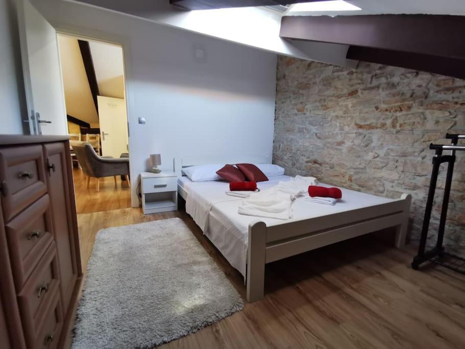 Loft Apartment بولا المظهر الخارجي الصورة