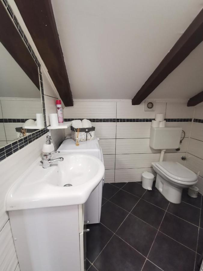 Loft Apartment بولا المظهر الخارجي الصورة